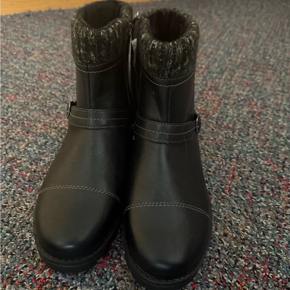 J Sport Boots with Knit Trim